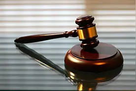 四川复读生表白女同学被拒后凌晨潜入女寝将其杀害，改判死缓图片