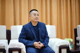 刘国梁总结乒乓国内赛：马龙精神值得学习，女乒还欠火候图片