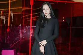 郑秀晶签约新公司，f(x)全员离开SM图片