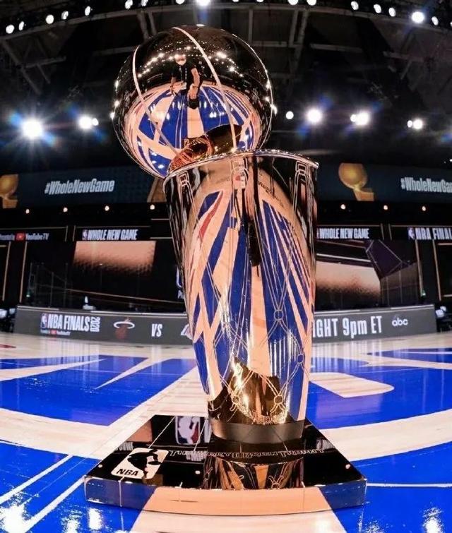 2020年NBA大结局，湖人总冠军