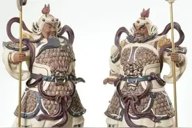 巅·峰丨“哼哈”兄弟“龙虎斗”图片