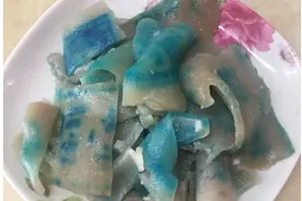 买到有颜色的猪肉，到底能不能吃？权威回应来了图片