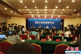 青岛对风险人群落实健康管理措施 对重点场所全面消杀图片