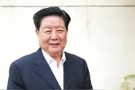 李子彬 深圳“二次创业”简政放权 开创我国改革先河图片