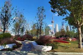 明晨记得加外套，上海市区最低只有17℃！后半周小雨上线气温走低……图片