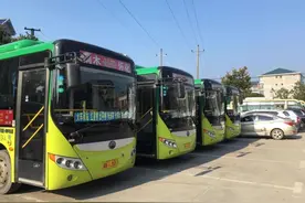 中方县城乡公交车开始试运行图片