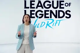 苹果官方公布iPhone12《英雄联盟》手游版演示图片