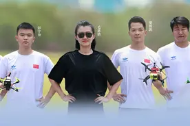 抓稳手机 扶稳桌面 穿越机带你看深圳地标之变图片