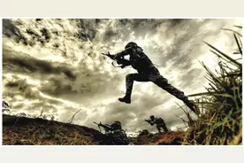 “钢刀连”83载淬火成钢图片