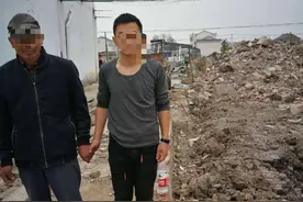 建房未留滴水坡起纠葛 民警调处16年恩怨终了结图片