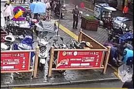 空姐凌晨下班遭劫持，10小时机智脱险！细节曝光：她被刀划伤仍坚持这样做图片