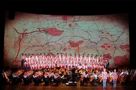 蔡程昱、方书剑领衔，上音学子唱响“青春版”《长征组歌》图片