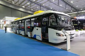 长沙汽车南站年底前将实现无纸化乘车，2020湖南（长沙）国际智慧交通暨智能网联新能源汽车产业博览会开幕图片