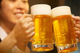 燕京啤酒之困图片