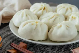巴比食品：2元街边包子店何以征服资本市场？图片