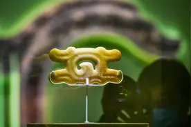 谁将中华文明史提前了一千年？这个展览给出答案视频封面
