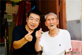 最美笑容在他镜头下绽放，定格了岁月，温柔了时光……图片