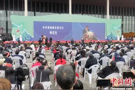 2020中国景德镇国际陶瓷博览会开幕 600余家瓷商参会图片