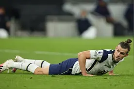 体坛联播｜贝尔首秀热刺遭3球逆转，G2晋级S10半决赛图片