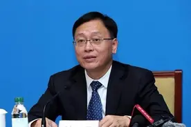 成都大学召开干部大会，刘强任成都大学党委书记图片