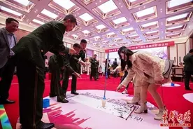 “国家分配”的男朋友来了 100多名小姐姐走进军营图片