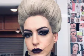 《女巫》曝特效化妆照 安妮·海瑟薇变“裂口女”图片