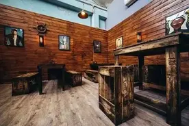 12岁少年玩“密室逃脱”被吓到住院，学校体育课上受伤，这些情况怎么处理？图片