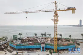 海口湾云洞图书馆施工忙图片