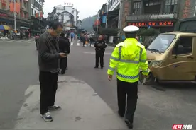 永定区沅古坪镇整治交通问题顽瘴痼疾不停歇图片