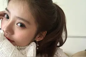 一手好牌被打烂？美女网红夏夏脸部生图变僵，疑似克扣员工工资？图片