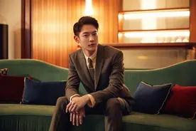 SHINee崔珉豪11月中旬退伍，为参加训练放弃休假图片