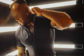 乌克兰网红健身硬汉感染新冠逝世 称不相信病毒存在图片