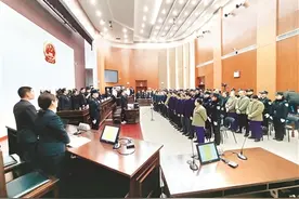 渔政执法船成帮凶，团伙变身国企员工……起底潍坊海霸背后图片