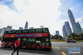 深圳开通旅游观光巴士图片