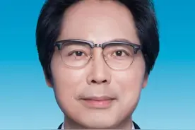 教育部任命黄先海为浙江大学副校长图片