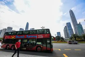 打造见“圳”新方式 深圳推出旅游观光巴士图片