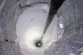 原来人类离灭亡这么近图片