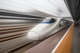 京沪高铁将实行浮动票价：全程二等座498元至598元图片