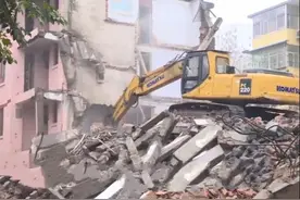 286处 10万平方米！拆！渭南城区出动挖掘机、渣土车拆除违章建筑图片