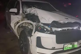 两次追尾货车！理想ONE辅助驾驶功能再陷漩涡图片