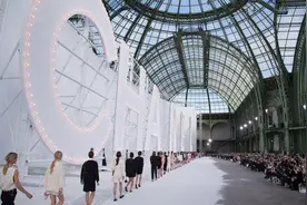 2021春夏时装周最后一站：巴黎，步履不停图片