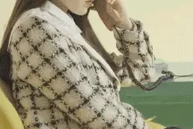 全智贤和IU的设计处女秀，都在韩都衣舍联名款里图片