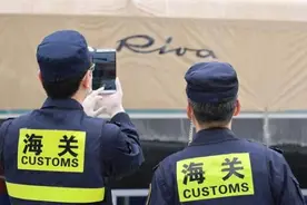 静待中国买家，世界顶级游艇“丽娃”今驶入进博会，产地意大利身价超600万图片