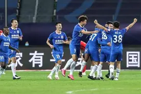 申花所有场次将对球迷开放，首战京沪德比球票已开售，最高票价240元图片