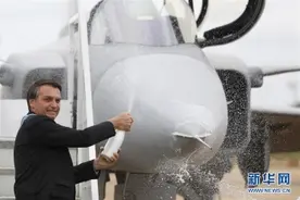 巴西庆祝飞行员日和空军日「图」图片