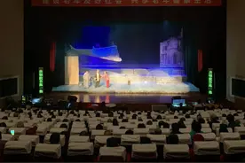 一份“有声有色”的重阳节礼物送给宝山老年朋友图片