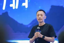 “三条红线”施压，万科郁亮：争取明年回“绿线”图片