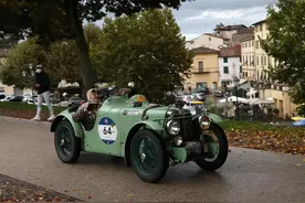 意大利老爷车拉力赛图片