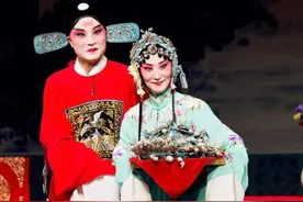 京剧经典剧目《碧玉簪》亮相全国京剧院团线上线下的联合展演图片