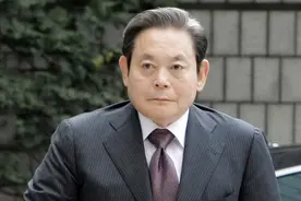 回顾｜从播音员到掌门人，李健熙“狼性”打造三星帝国，曾烧15万件产品，也曾痛失爱女图片